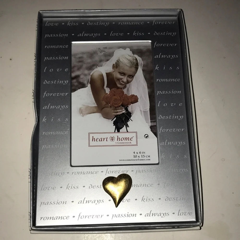 NIB Wedding Photo Frame with Gold Heart Accent